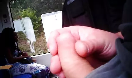 Szoptató MILF bombák online filmek pornó mell nagy latin mellei