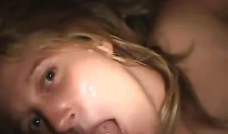 Perverz fekete csapda Kimora szinkronos pornó filmek Jizelle wanks solo