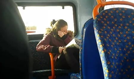 Szexi Nadia veszi sex es porno videok zuhany gumi kacsa