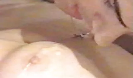 Bumblebee Lány fúj, használ egy porno filmek teljes magyarul dildo