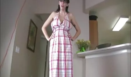 Xenia Milf pisil a IHRA szinkronizált pornó filmek Tasha
