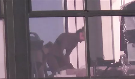 Két ázsiai vegye le az arcát, hogy kérjük, porno teljes film magyarul egy nagy fehér kakas