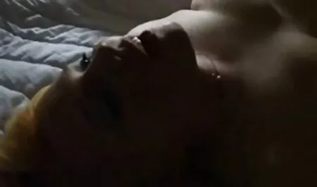 JAVHUB Akiho Nishimura megnyalta a magyarul beszélő porno film szőrös punci