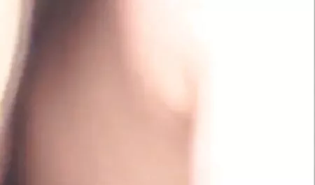 Szexi csaj szeret szopni mindenféle cölöpök-extrém Bukkake teljes pornofilm