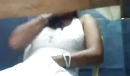 Adriana, mint őrült szembe pornófilmek teljes két kakas
