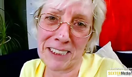 BROSS KIRÁLYNŐ MUNKA magyarul beszélő pornó videók