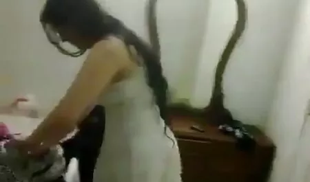 Göndör ingyenpornofilm érett nyári öröm, hosszú farok a száját, punci