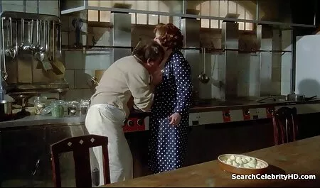 Kurvás Szőke teljes pornofilm hardcore jelenetek